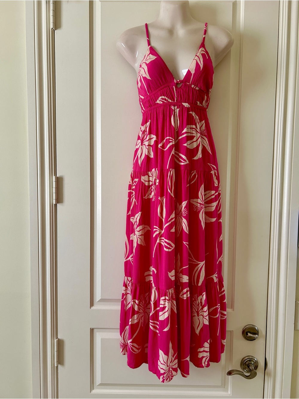 ANGIE Pink And Cream Floral Tiered Maxi Dress With Cutout, Tie-Back, Size S, New